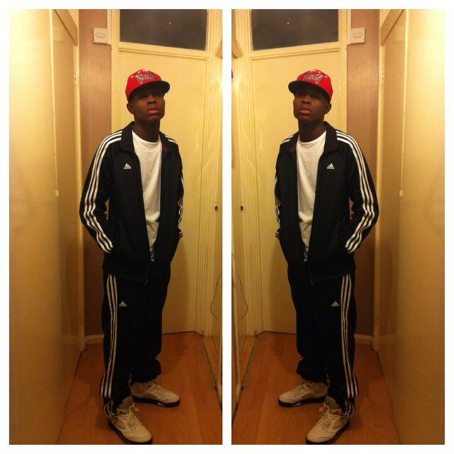 RealSNK_'s profile picture. I dance.