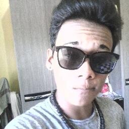 Dancer de Free step, tenho 17 anos e amo SKATE :) Always God 3