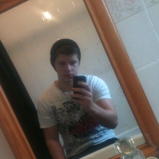 wassup, follow me for a follow back