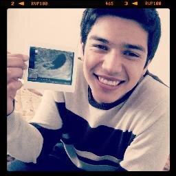 Amo a Dios. 
Amo a Mi Esposo.
Y Amo a Esta Generación.