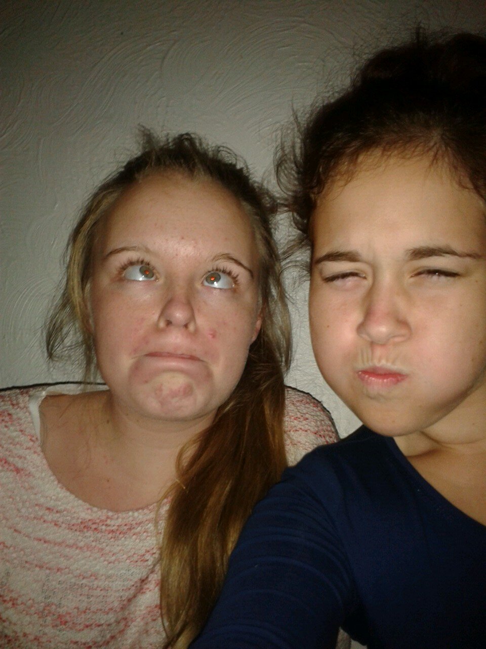 Katie_lulubell's profile picture. hey follow me ill follow u back...from Wales and i love the janoskians :)