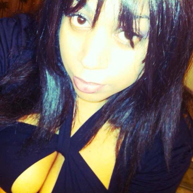 Empress_s1's profile picture. Nah pop no style, I'm strickly ROOTS