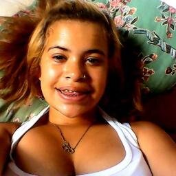 - Meu maior ídolo:MCDALESTE /Skype: sarah.silva147 /Wechat: Sarahsilva1231 && Sou Uma Autentica Com Muito Orgulho