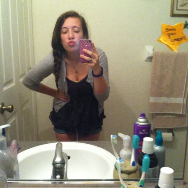 17yr old theater loving, 
music making dork!!! 
Take it or leave it :) Cause its just who i am!!