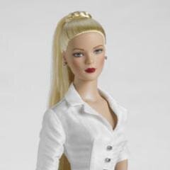 Fashion loving doll