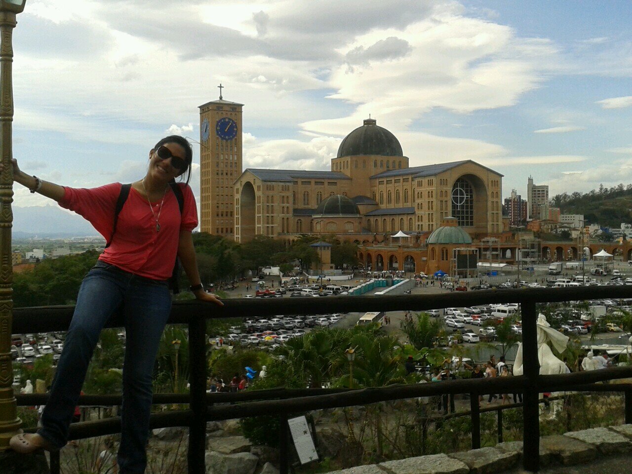 CATÓLICA ⛪

Ecuatoriana