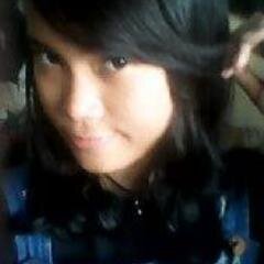 Yo_Na_Re's profile picture. Hati akan menemukan kedamaiannya saat kita mampu memaafkan. Jadilah pribadi yang anggun diatas ketulusan. #BotXpress