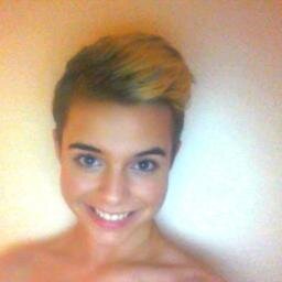 Hiiiiiiii I'm Liam :) I FOLLOW BACK!