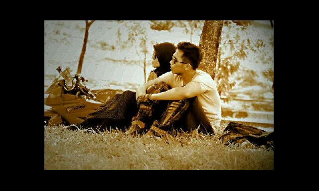 risma_asmara's profile picture. Having a great husband, and great childrens...that's me!