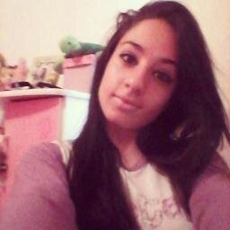 uso esse twitter só as vezes . segue: @alinelopes45