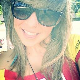 - Qualquer dia tem Rolê , & ela vai ' ( ♪♫ .