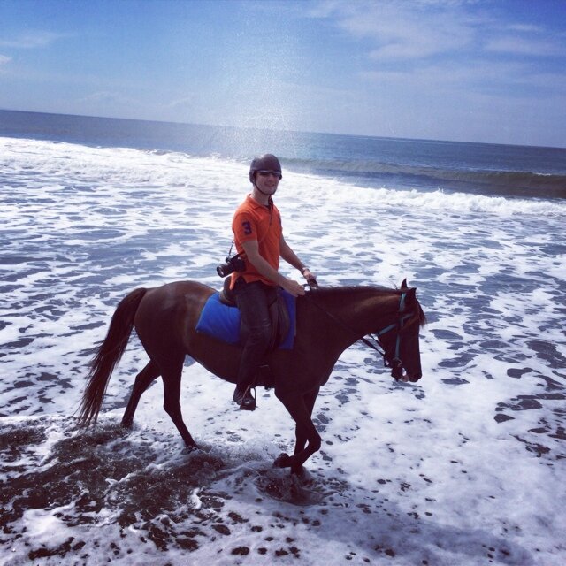 happyhasseylife's profile picture. 