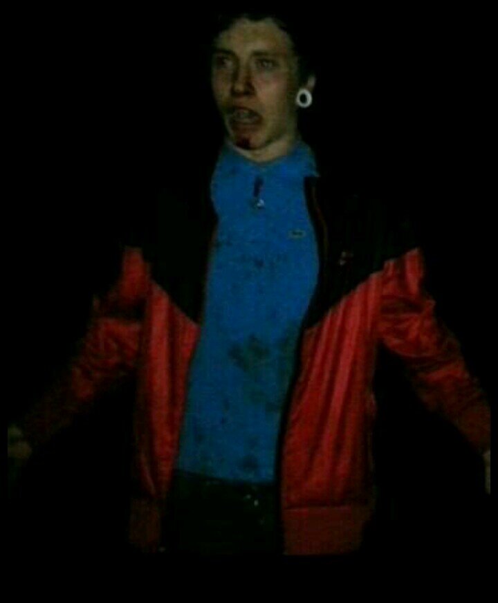 Andrew4Grace's profile picture. just ur ordinary drompton guy, livin life 2 the full