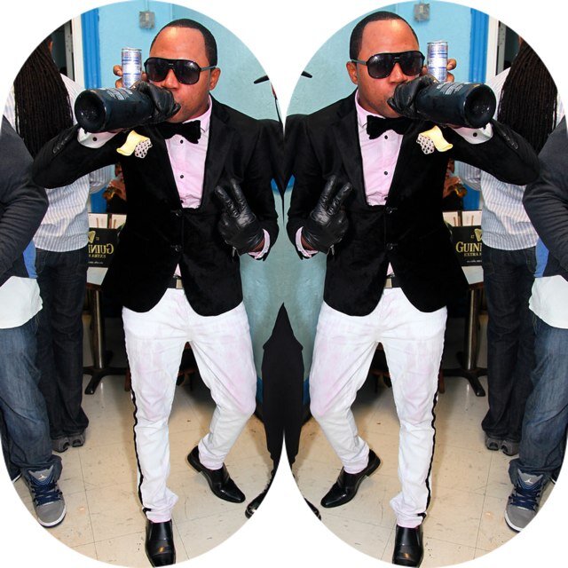 INSTAGRAM @WFRESHPRINCE !DANCER /RECORDING ARTIST / HIT SONG HOW MI LOOK (TOUR WORLD PERFORM ON BIGGEST SHOWS BOOKINGS DM