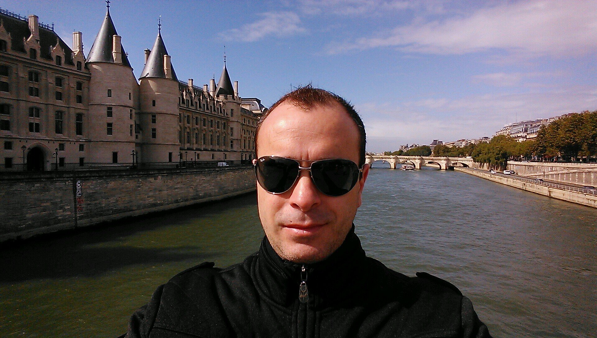 aga3119's profile picture. 