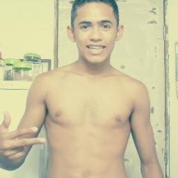 Seguido por Samuka Duarte, Nadyra Silva e outros