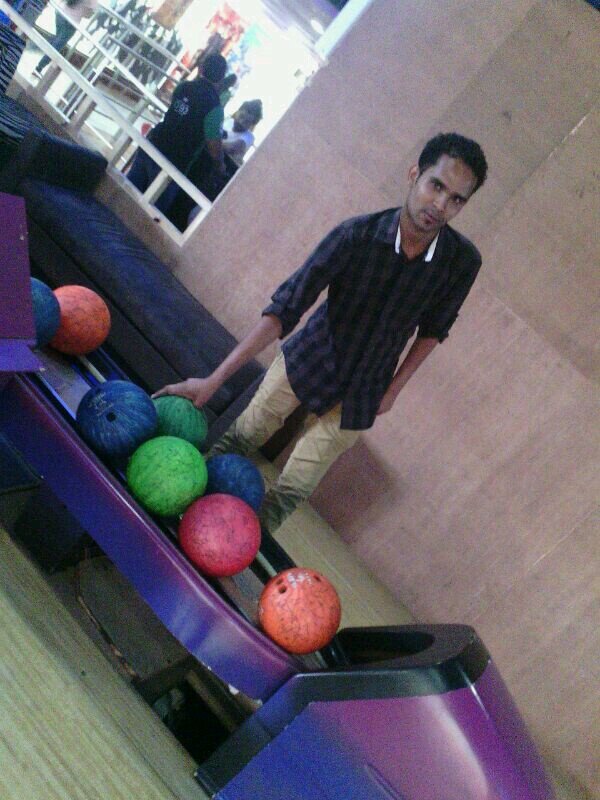 I m Simple person and love KIDDING.