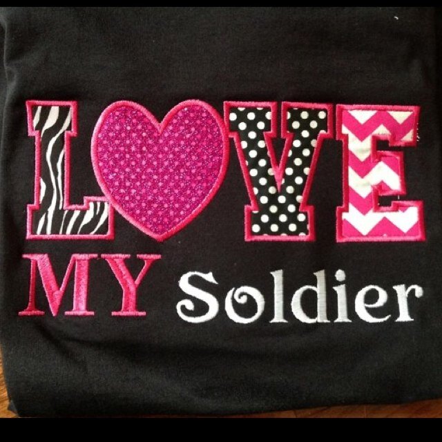 Army Fiancé, 20 years old, both new to this military life♥