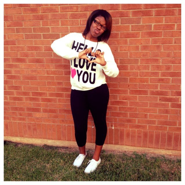 Instagram : __aug10__ Live.Laugh.Love❤