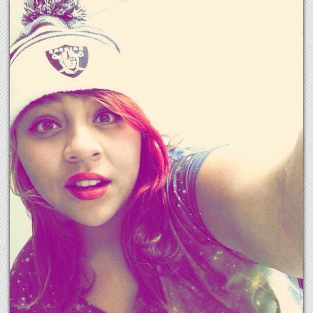 being justin bieber's wifee!!