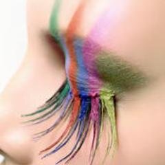 valeapois's profile picture. L'antifascismo e' un esercizio quotidiano!