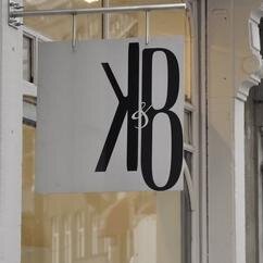 KroonenandBrown's profile picture. A different kind of beauty concept store in the heart of #Brussels. Tweets about all things beauty, our brands & store!