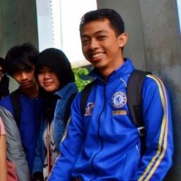 Twitter tuh apaan sih...... GAPTEK biarin yang penting idup