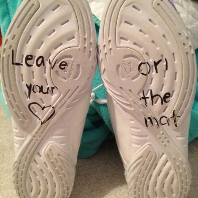 Cheer_bowtotoe's profile picture. #life #cheer #flyer #base Hands on your hips,smile on your lips, spirit in your heart were ready to start!