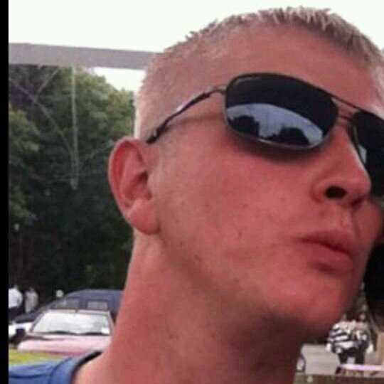 for everyone that dosent no YES i am gay i told my family there happy for me im on plenty of fish add me ;)