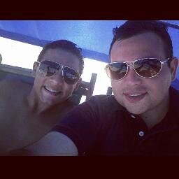 Arcaya_Enderson's profile picture. Llégale ya la noche esta perfecta pa besar tu boca y 
esa cinturita que a mi me provoca recogerte el pelo quitarte la ropa 
y hacer vainas locas.