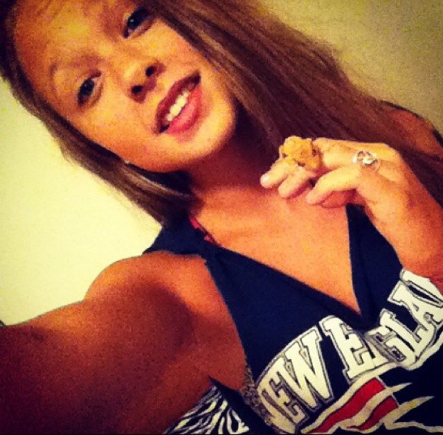briella xD |15|single| cheerleading, music, star wars are my life! @SkyyBearr is my nigga