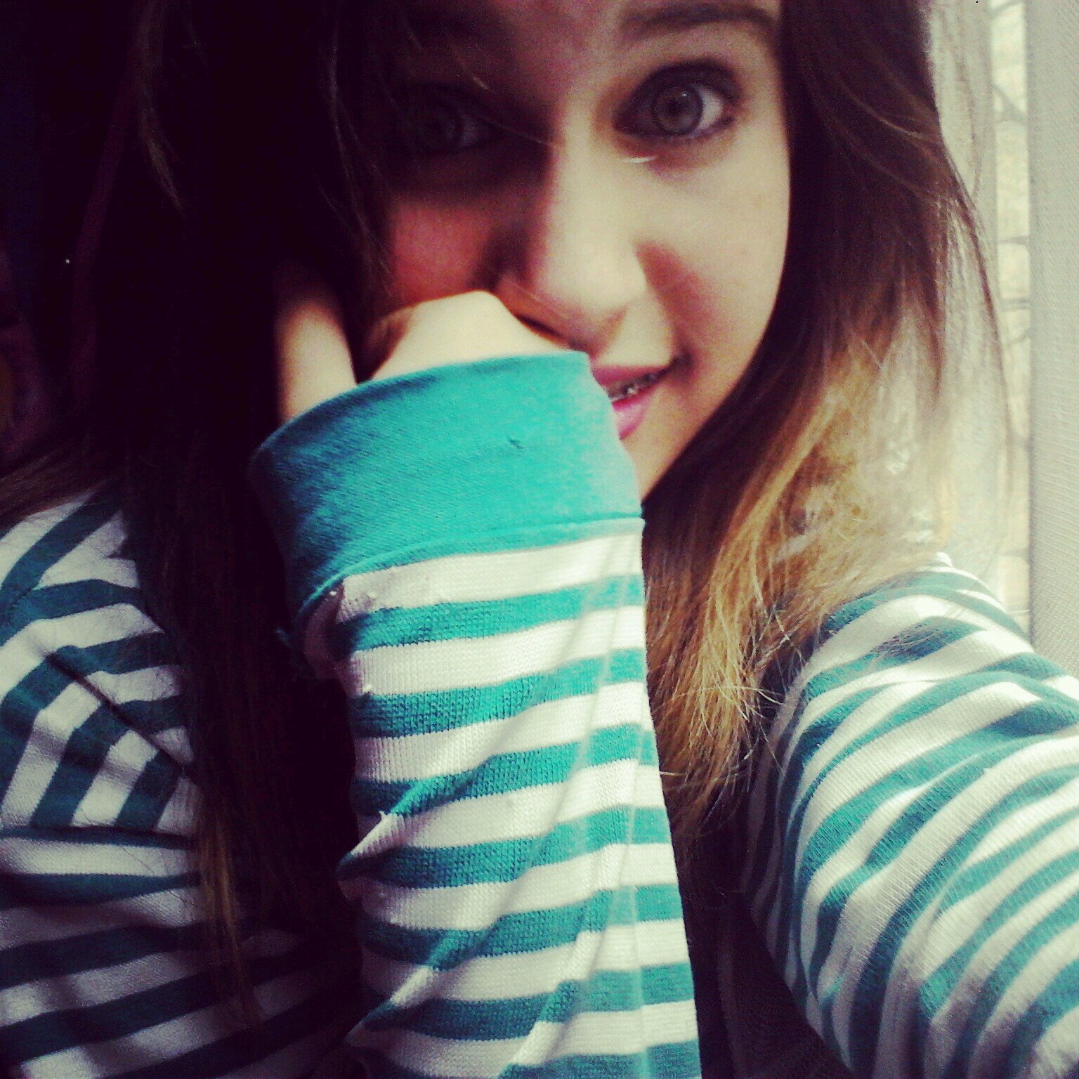 we accept the love we think we deserve       ♡