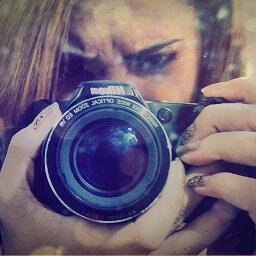 Me segue? Sigo de volta ! Operação BETA LAB  ... Ela é um poço de qualidade e defeito
& cada jeito dela é uma emoção ♪♫