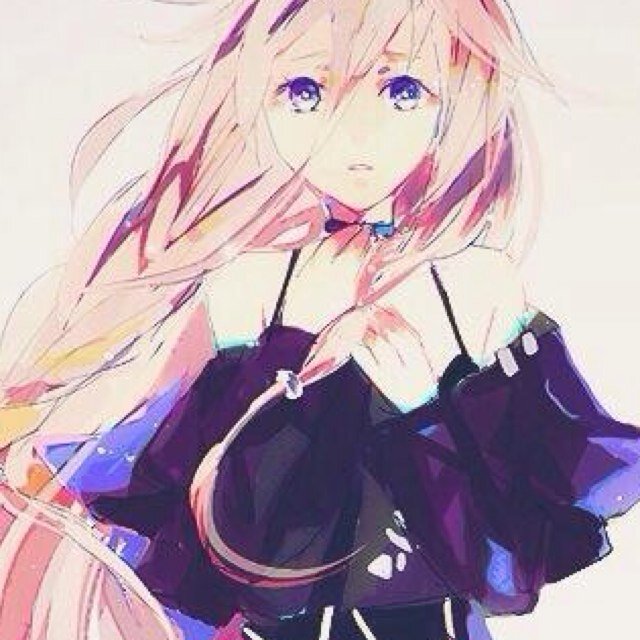 Im the nicest girl you will ever know #taken by @BranParks426 {vampire} but break my heart i break ur world apart ~ anything to say? Rl Pet to: @dark_souls3