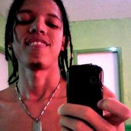 Chev 21 anos, love reggae&rock  ツ