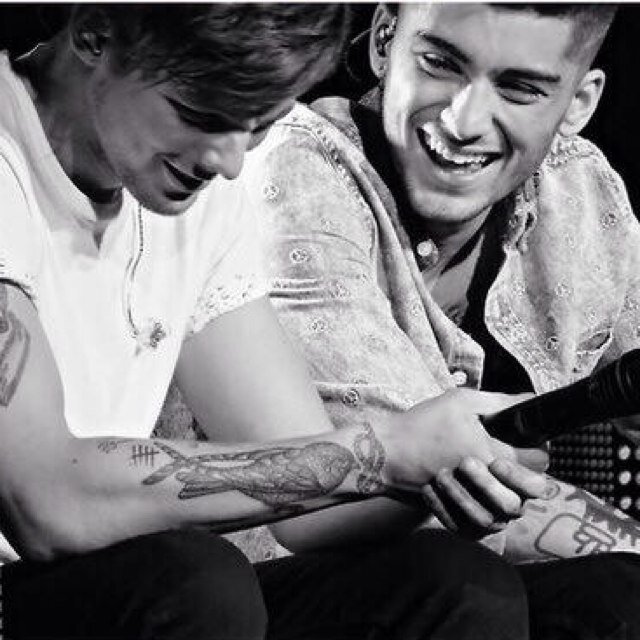 Follow @softkittyzouis thanks xx ily