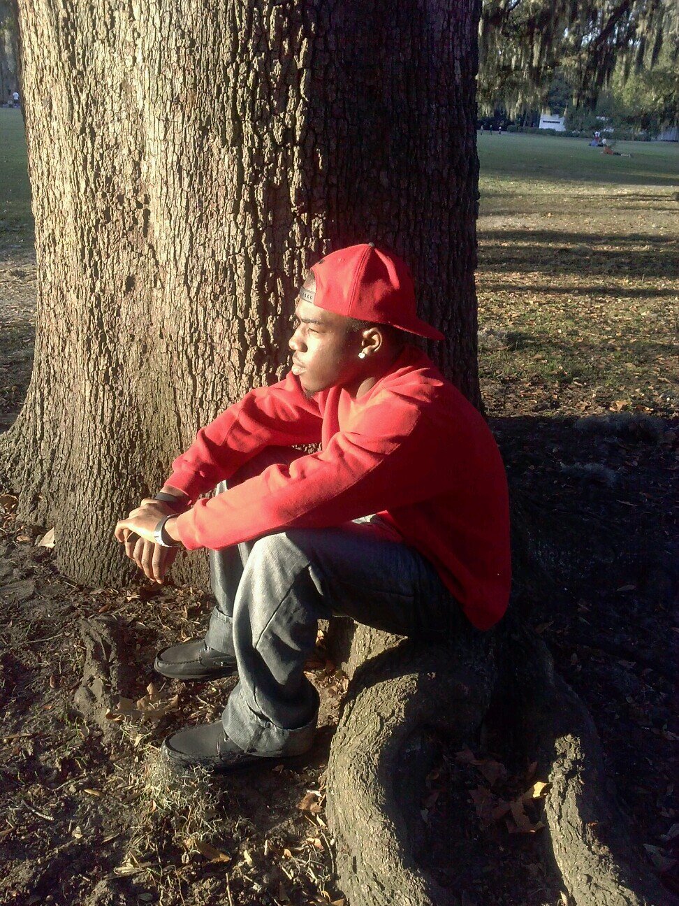 follow me on Twitter I follow bak