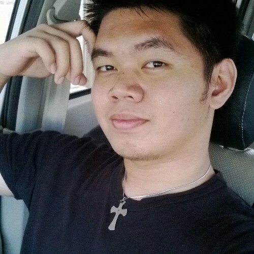Yang mencoba jadi luar biasa