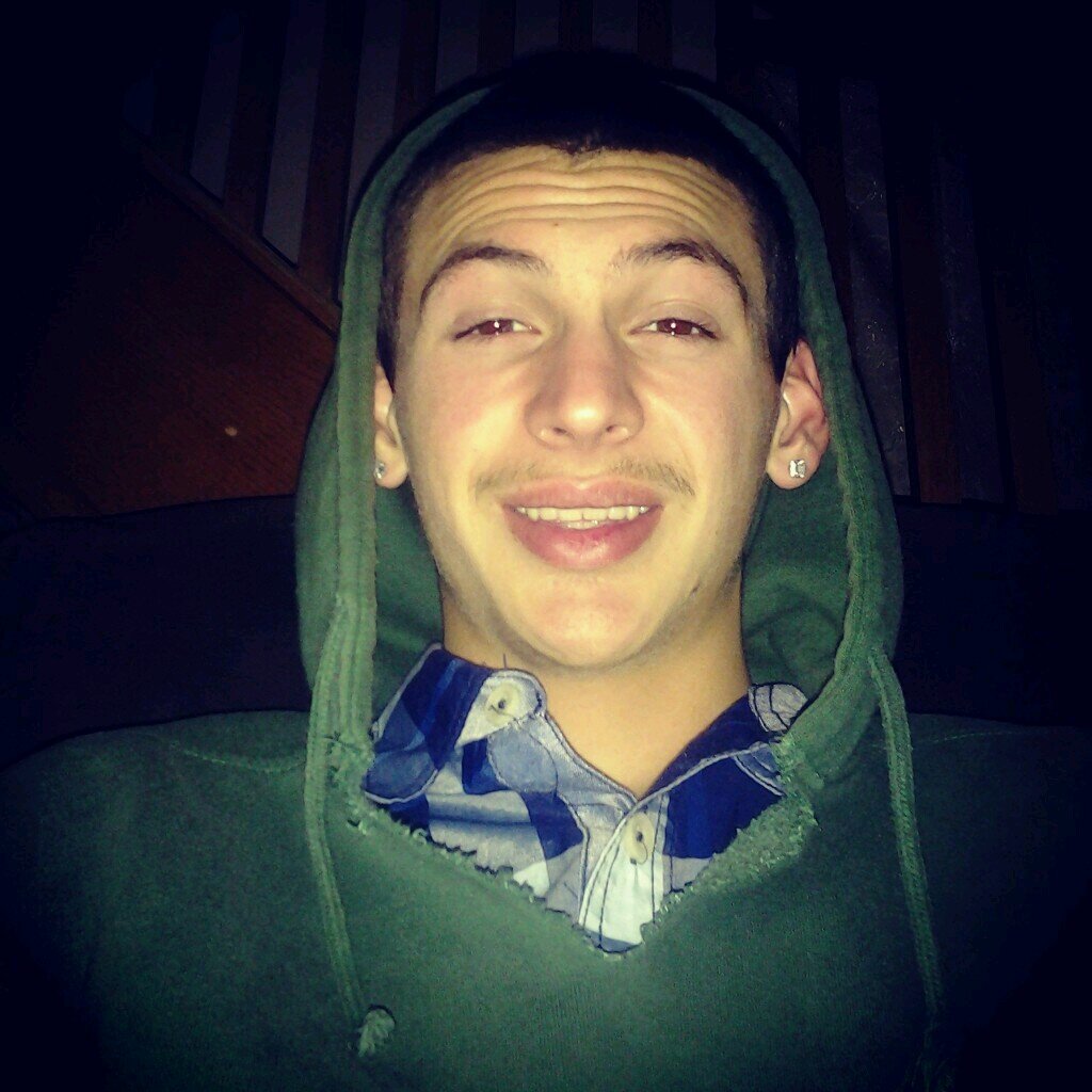 Just follow me I'll follow back ((:
