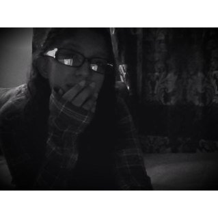 Alicia here,  Follow &- I follow back! :P Live In New York :)Dominicana &Puerto Rico & Im #Capricorn, My Birthday Is on Christmas Eve On 24 ♥.♥ #Hype  :) ♫_♫