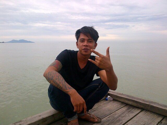 83247Gunawan's profile picture. Yg lain bersandiwara gue apa adanya A̲̅J̶̲̥̅̊ɑ̣̣̝̇̇ deh..