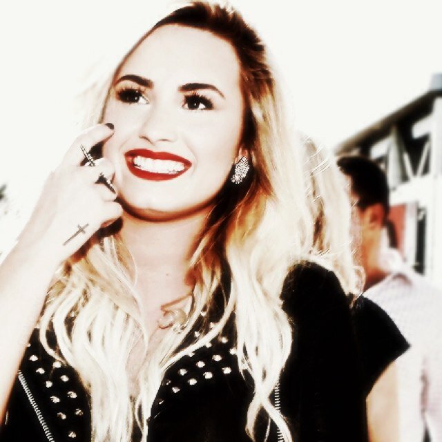 @ddlovato is my inspiration