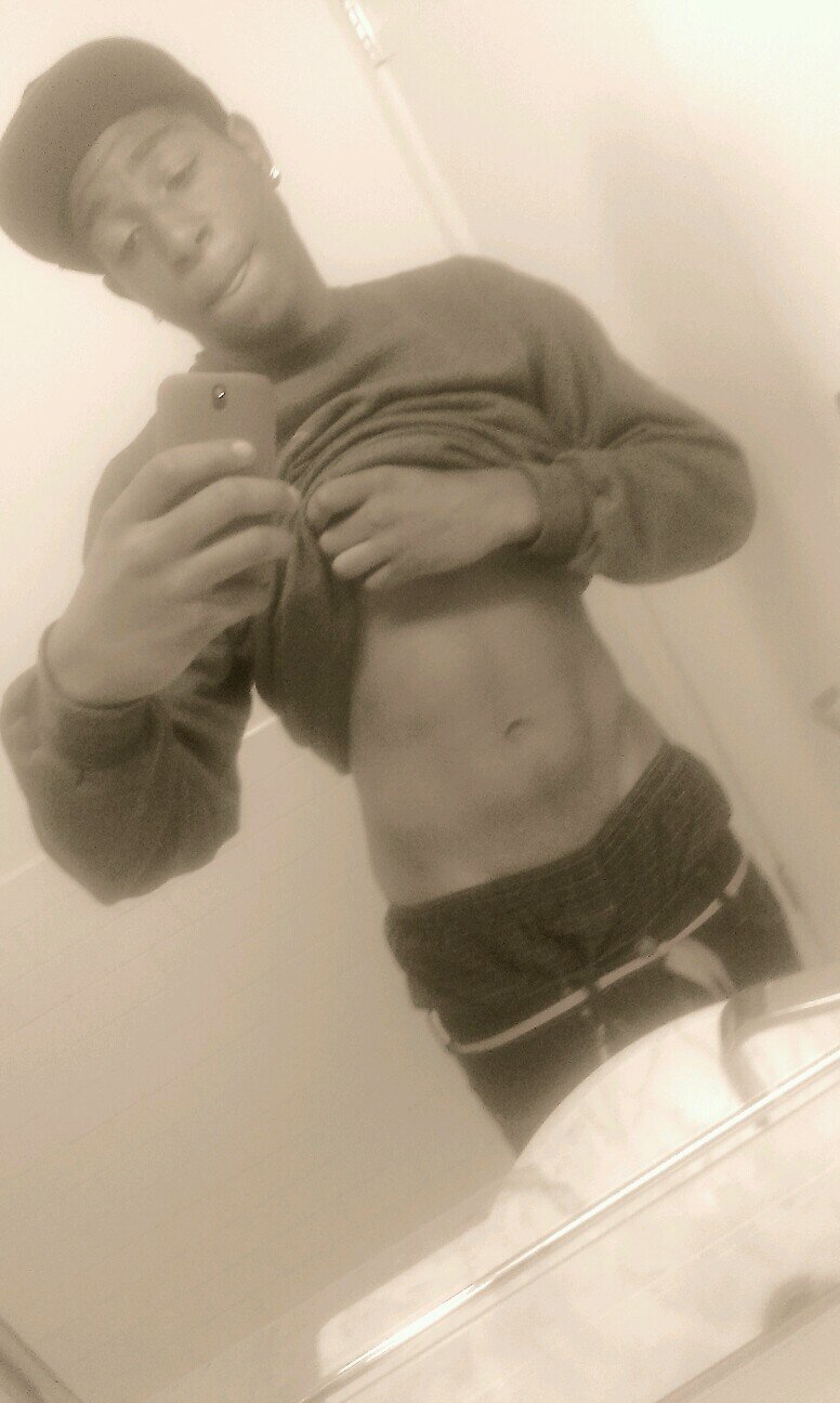 EliThedford's profile picture. 