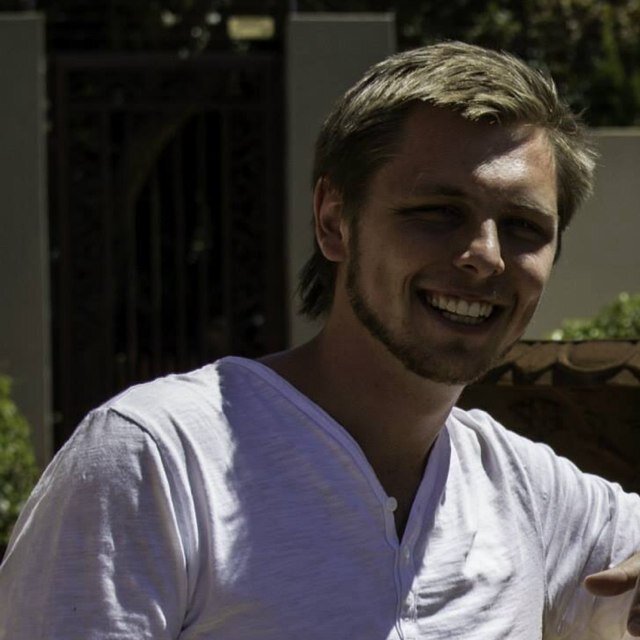 Enriquedupreez's profile picture. BScHonsPharm; MBBCh, DA(SA).

Emergency Medicine 💊 
Anaesthesiology 💉 
Husband and proud dad