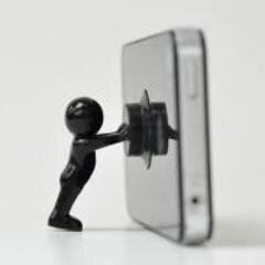 スマホアプリのニュースや最新情報をつぶやきますのでRT（リツイート）してくださいね。それから自動で１万フォロワーと毎月１万円の副収入が手に入るツイッターツールの無料プレゼントがあります。よろしければこちらからどうぞ↓
