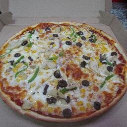Newcomer Pizzeria & More! Delicious pizzas, enormous sizes, best prices and all fresh ingredients!
