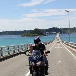 バイクとクルマが大好き！ 峠道巡りと長距離ライドが趣味♬ キャンプツアラーな おっさんです バイク屋ホームページでバイクブログ連載中♪ バイク動画作ってユーチューブに上げてます ichiyon3 で検索して見てね ∠(╹◡╹)　乗ってるのはCB650RとスズキVスト650とホンダDAA-GP5　過積載ダー距離ガバ勢