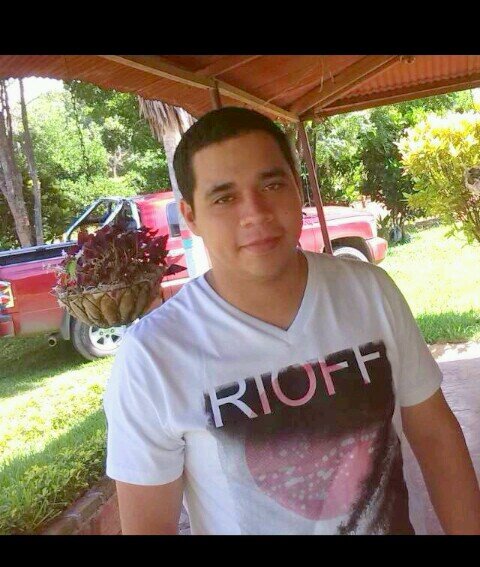 smithbetts85's profile picture. 