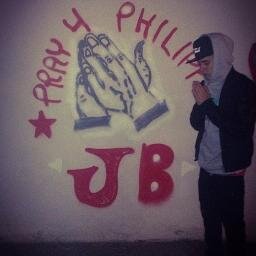 i love justin bieber im a true belieber forever..