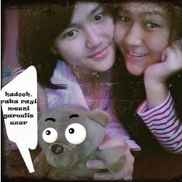Sahabat adalah BINTANG d'hatiku.
Tanpa seorang sahabat aku ^^ GALAU ^^
Ohehhehe (^._.^)